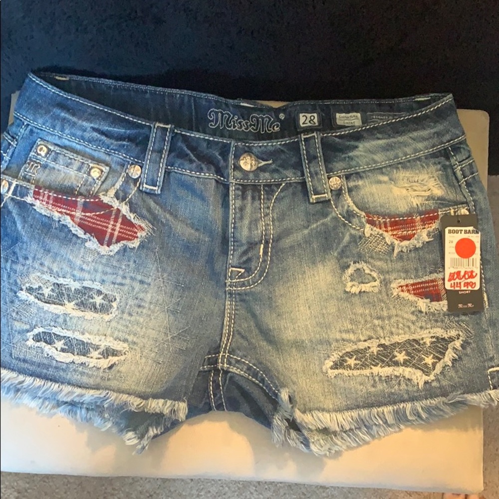 Miss Me Shorts